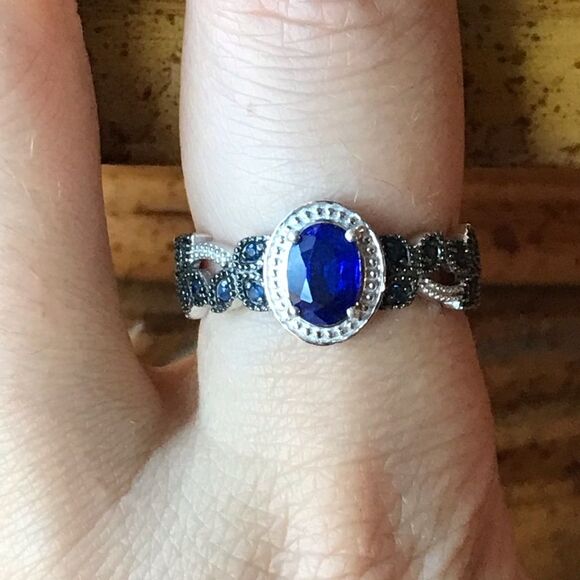 Genuine Blue Spinel Blue Sapphire Sterling Silver Ring Size 8 - Picture 1 of 8